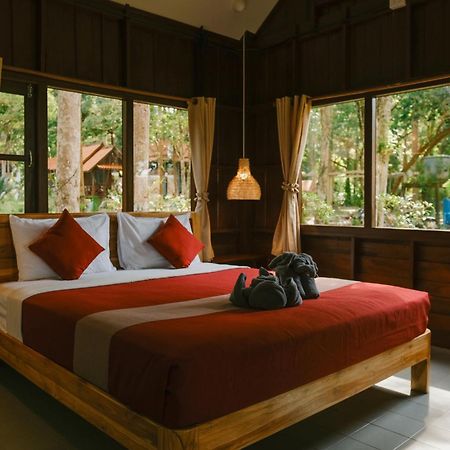JOY Bungalow Resort&Restaurant Koh Jum Bagian luar foto
