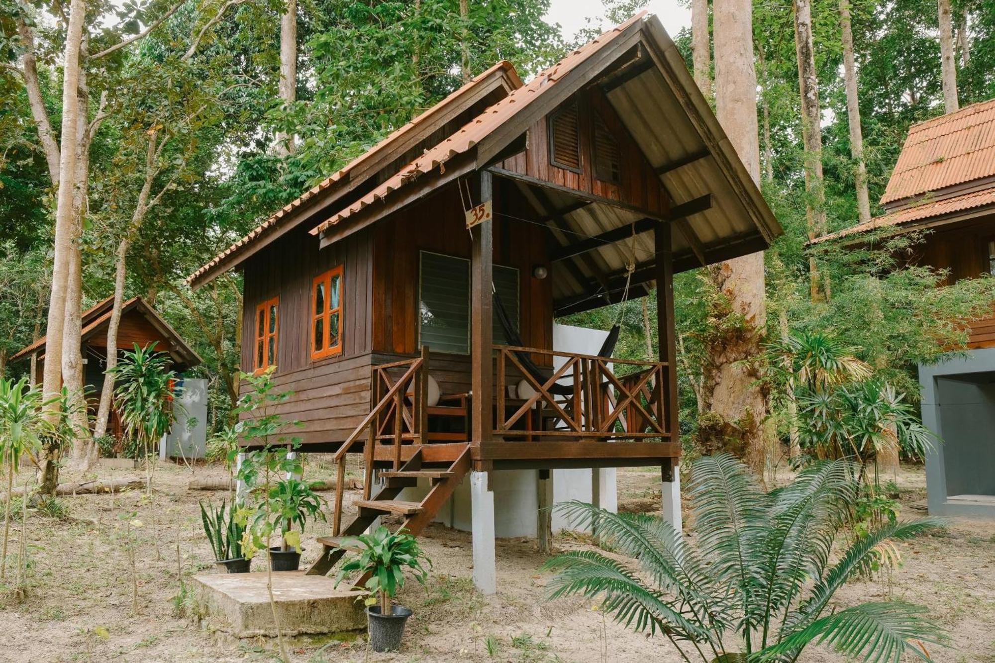 JOY Bungalow Resort&Restaurant Koh Jum Bagian luar foto