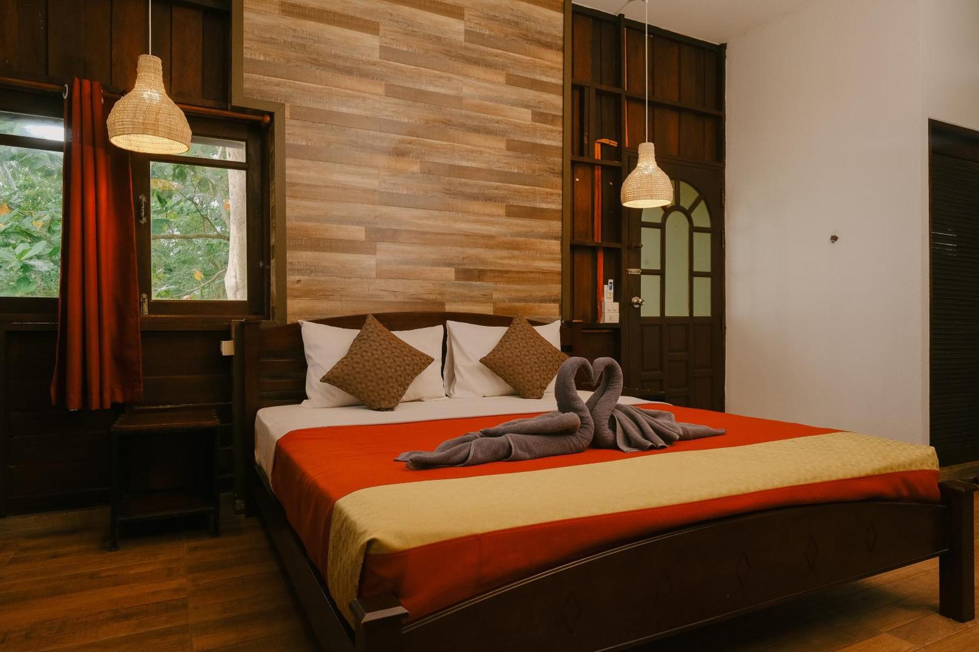 JOY Bungalow Resort&Restaurant Koh Jum Bagian luar foto