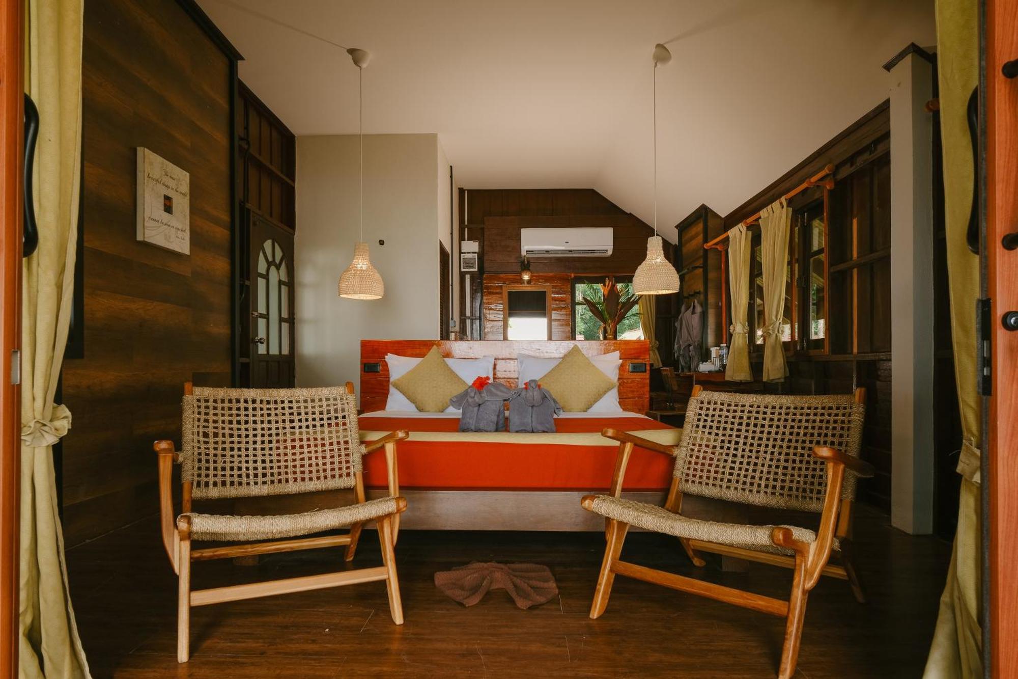 JOY Bungalow Resort&Restaurant Koh Jum Bagian luar foto