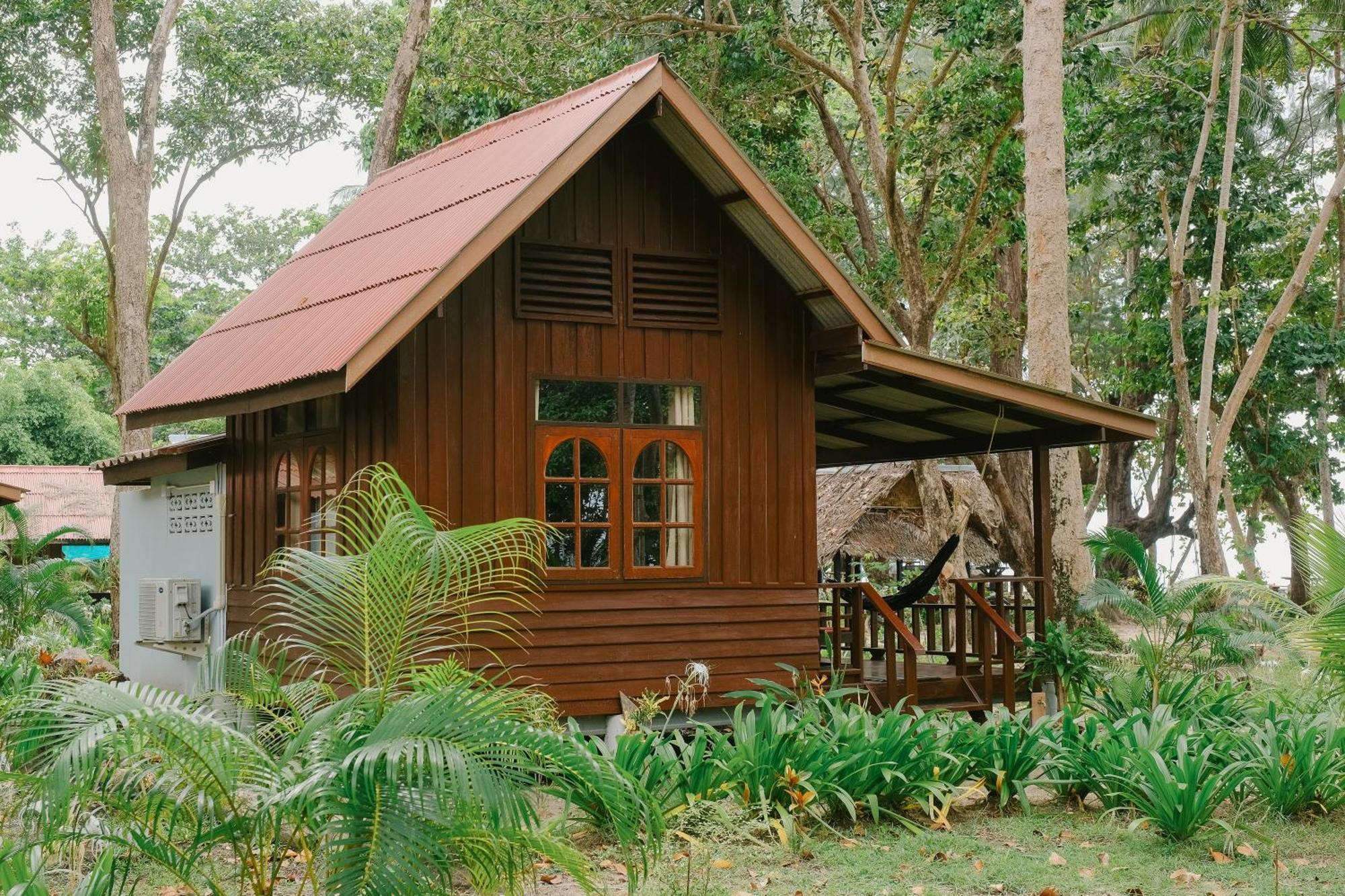 JOY Bungalow Resort&Restaurant Koh Jum Bagian luar foto