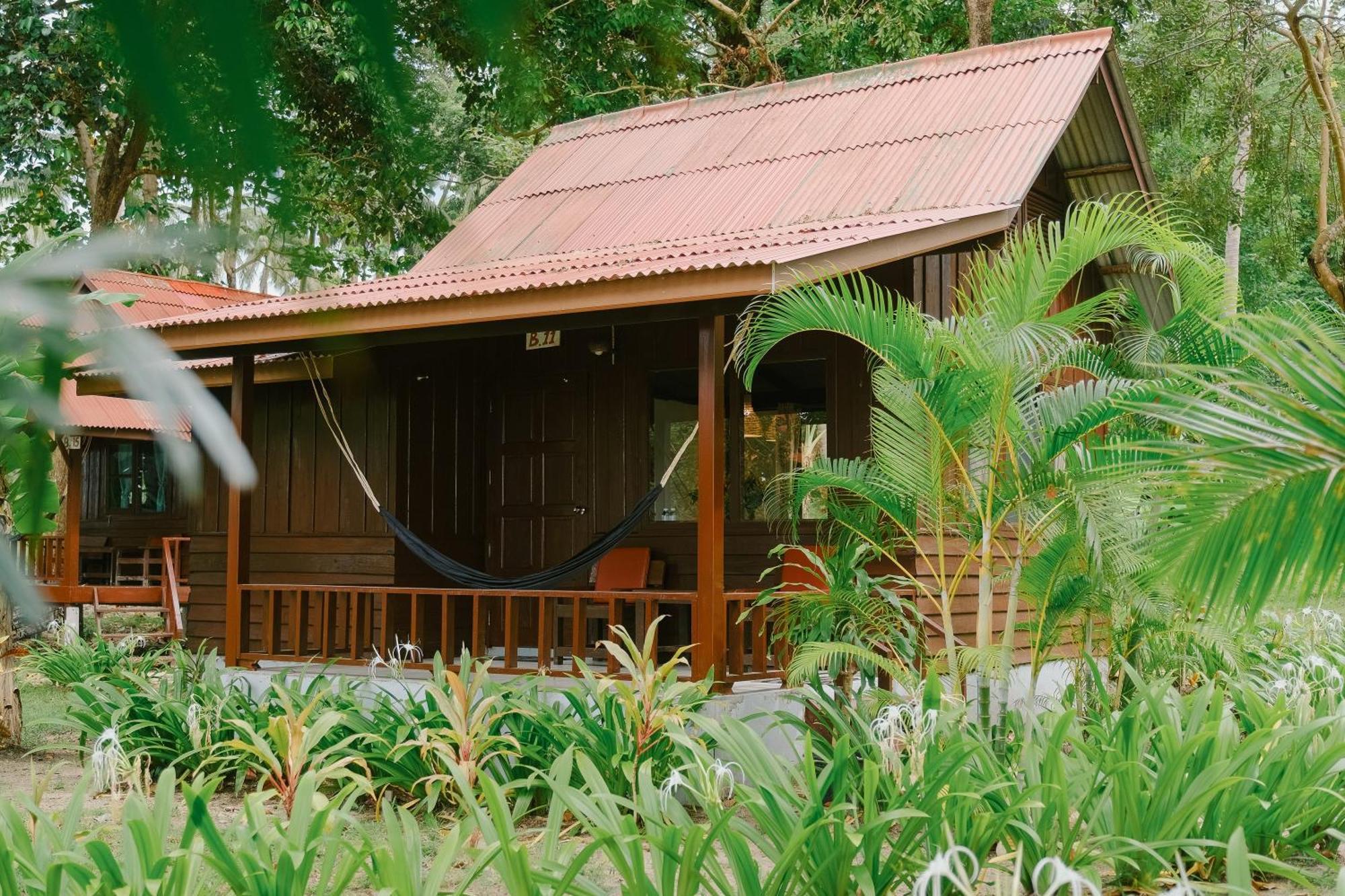 JOY Bungalow Resort&Restaurant Koh Jum Bagian luar foto